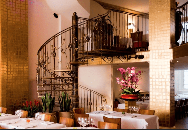 Interior image of Thai Square Trafalgar Square